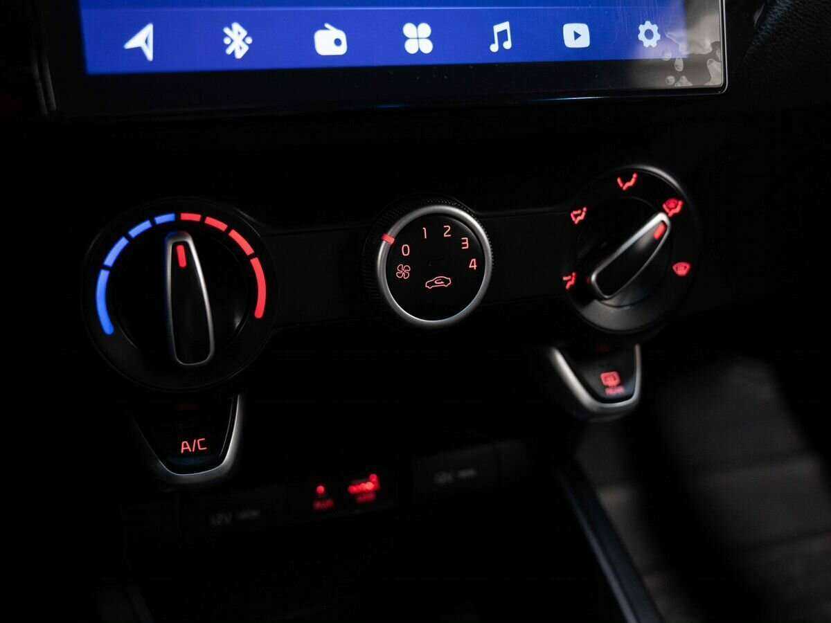 Купить Kia Rio, 2018, 139 000 км, фото №21