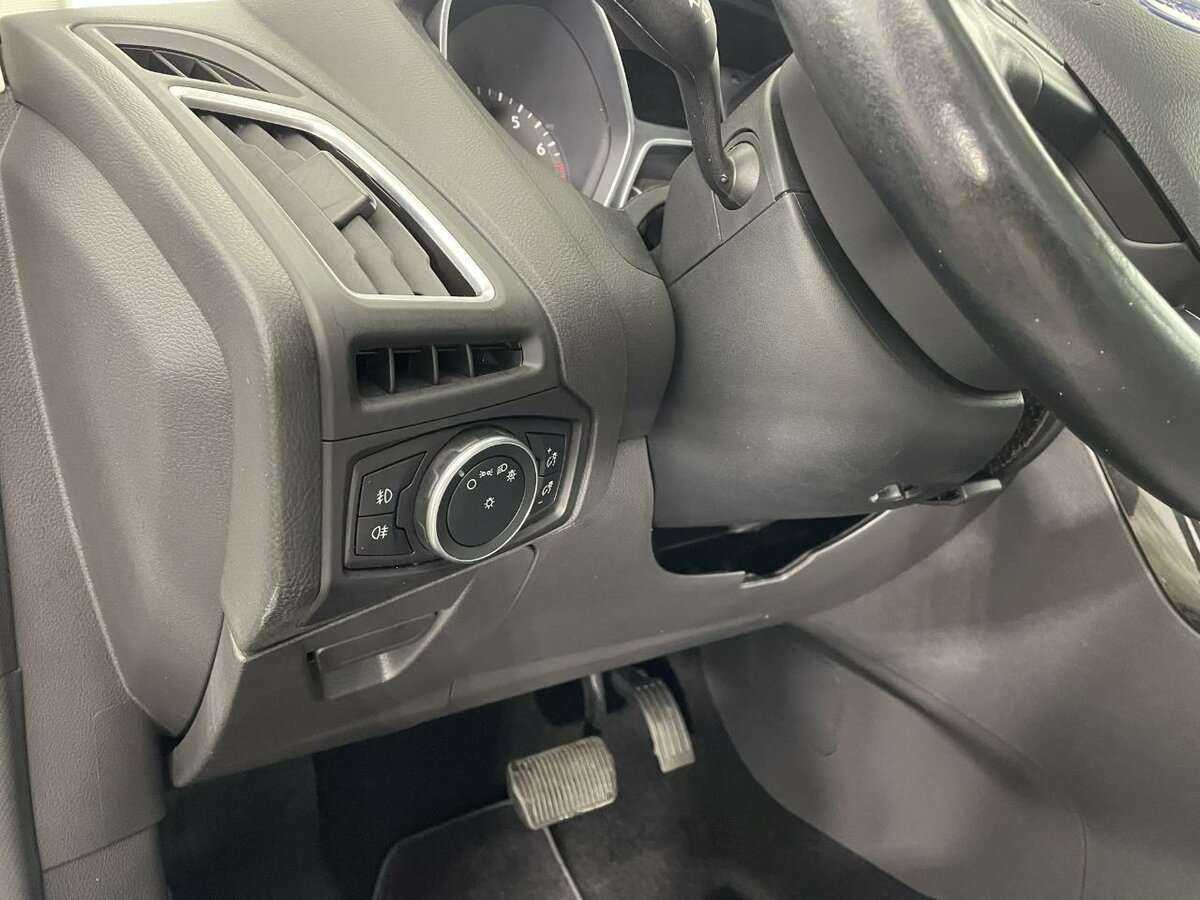 Купить Ford Focus, 2017, 119 920 км, фото №9