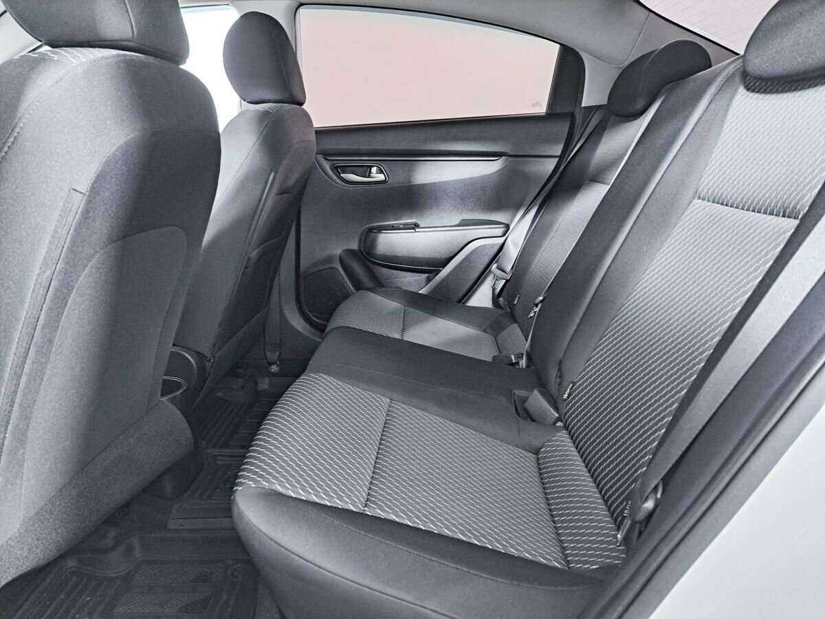 Купить Kia Rio, 2017, 41 636 км, фото №12