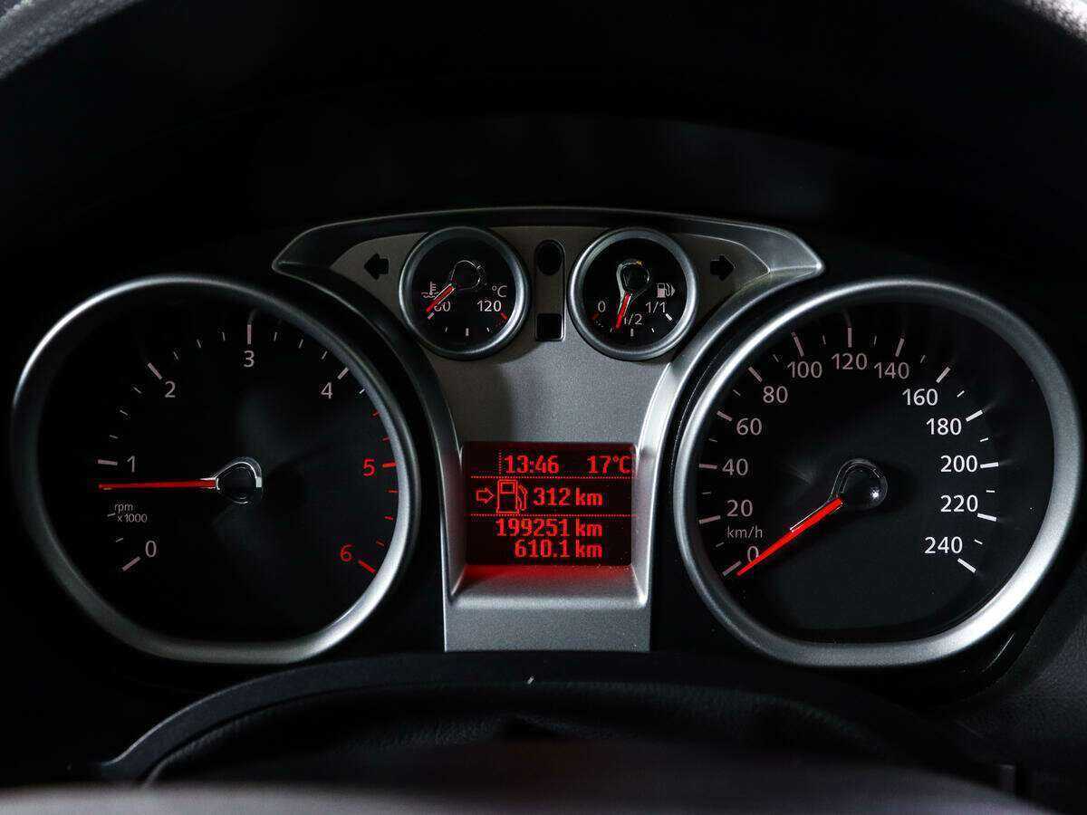 Купить Ford Kuga, 2012, 190 000 км, фото №9