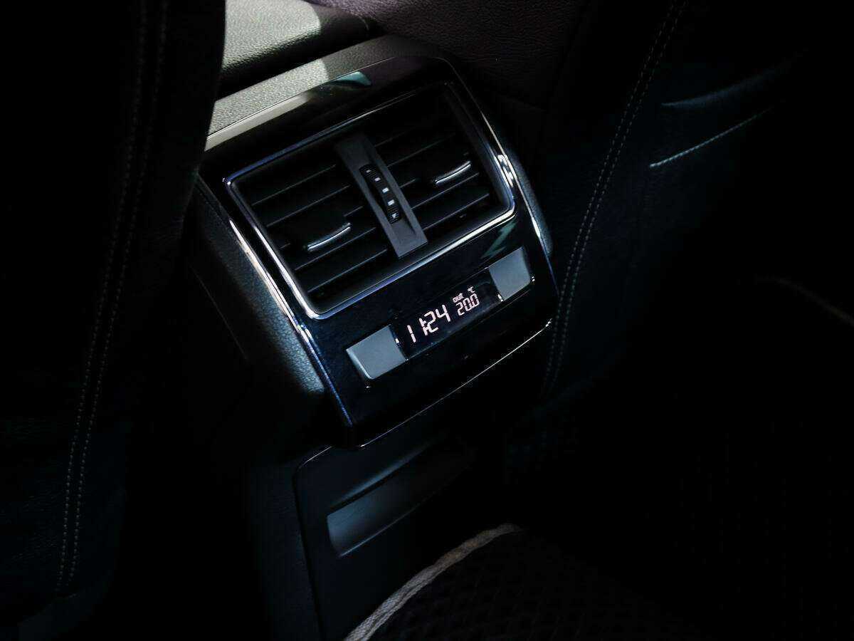 Купить Skoda Superb, 2015, 139 900 км, фото №16