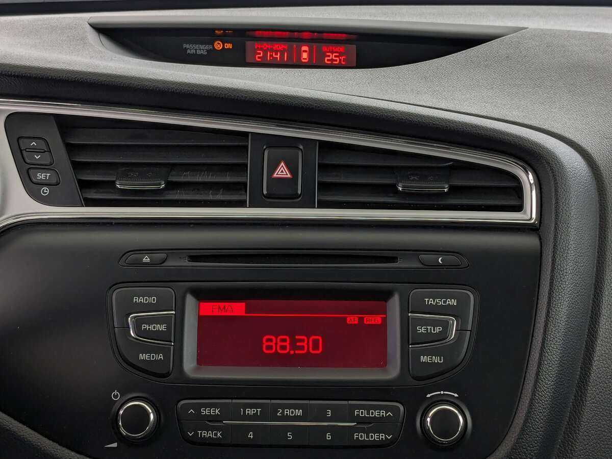 Купить Kia Ceed, 2017, 54 160 км, фото №13