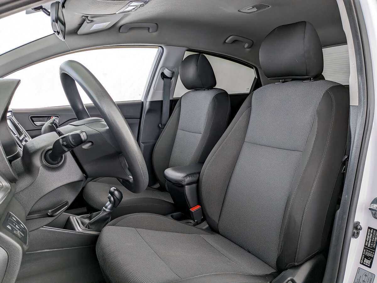 Купить Hyundai Solaris, 2021, 66 252 км, фото №17