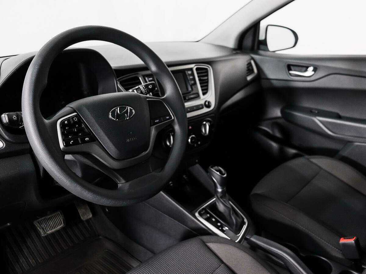 Купить Hyundai Solaris, 2020, 46 503 км, фото №9