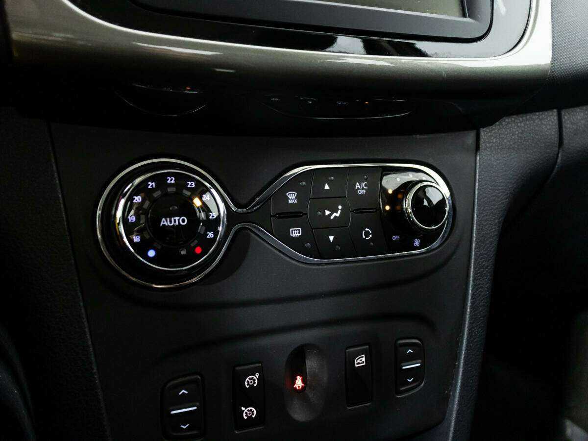 Купить Renault Sandero Stepway, 2018, 84 948 км, фото №16