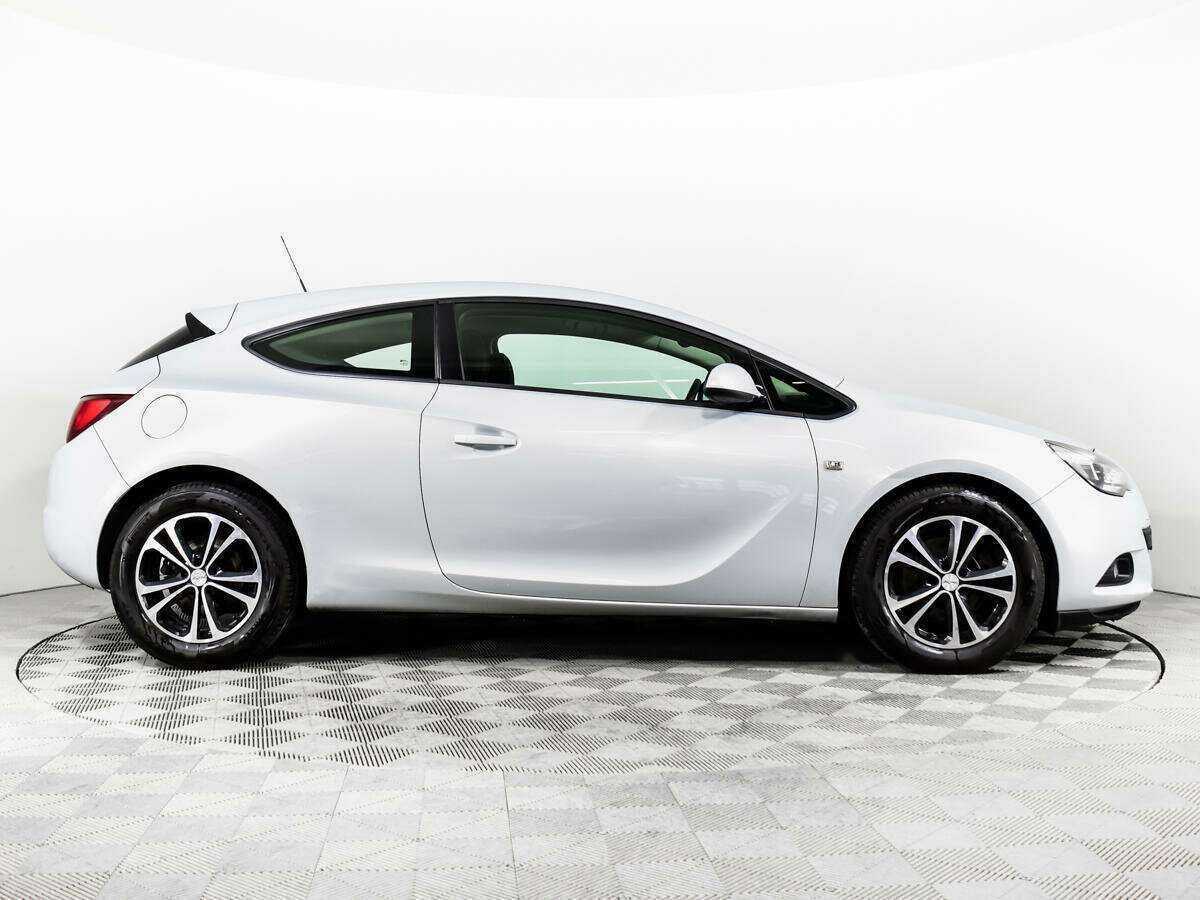 Купить Opel Astra GTC, 2012, 103 266 км, фото №4