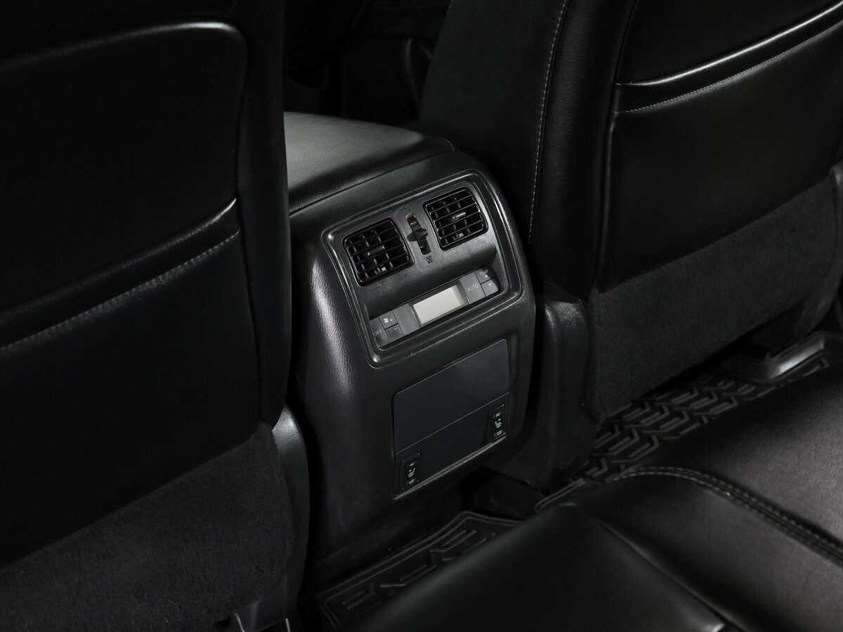 Купить Nissan Pathfinder, 2015, 140 000 км, фото №7