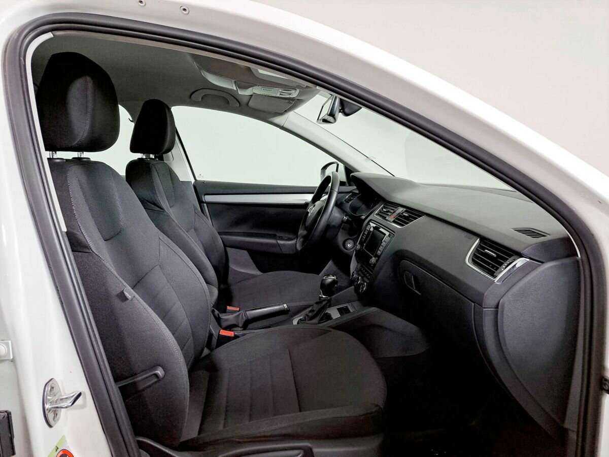 Купить Skoda Octavia, 2014, 188 500 км, фото №9