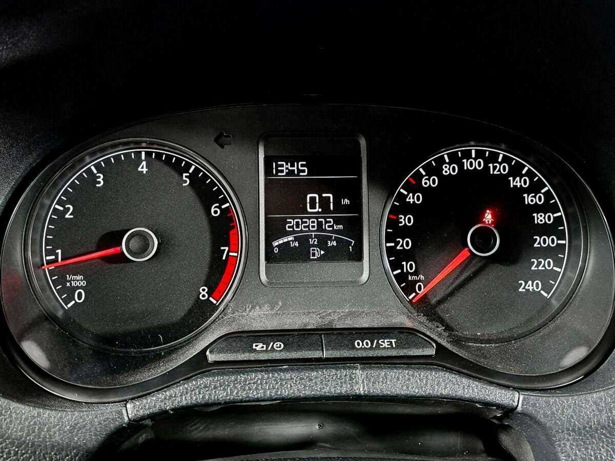 Купить Volkswagen Polo, 2016, 201 554 км, фото №9