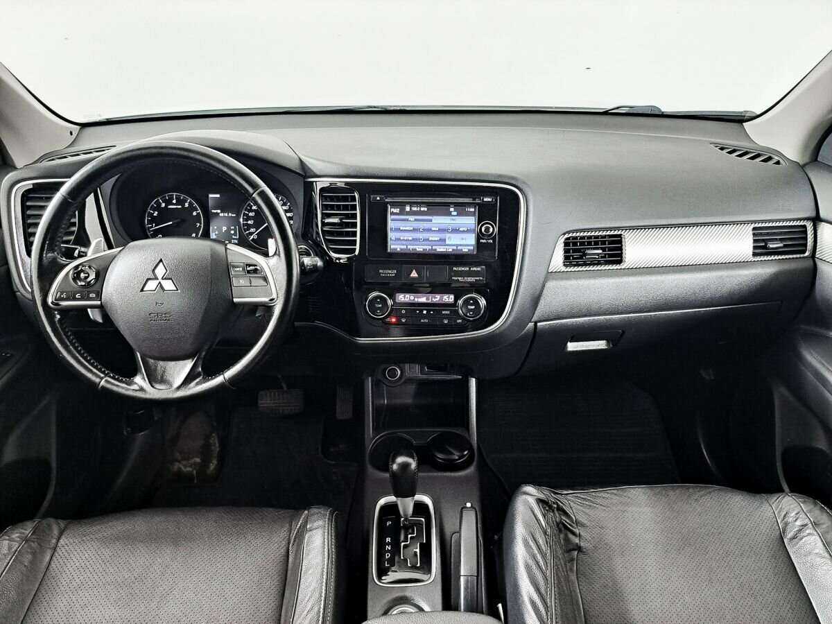 Купить Mitsubishi Outlander, 2014, 181 183 км, фото №10