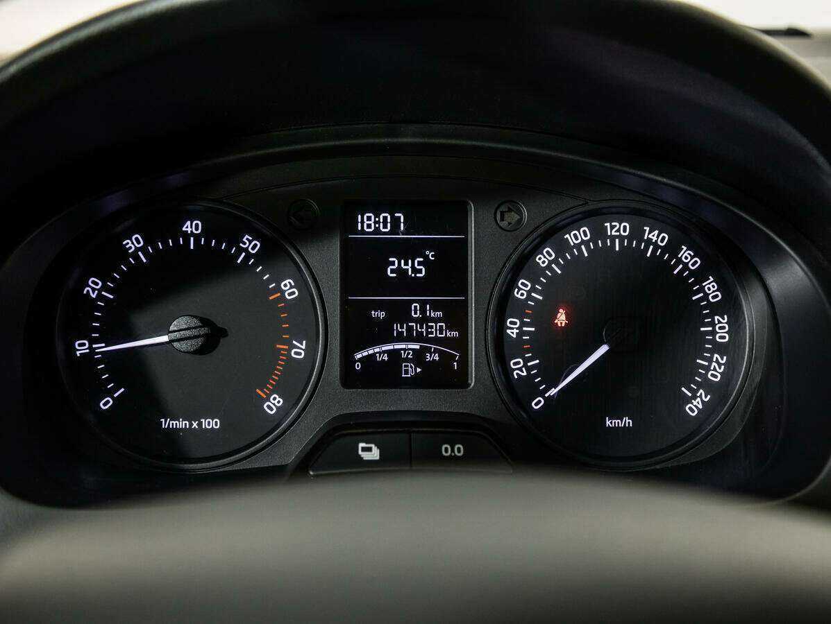 Купить Skoda Rapid, 2015, 147 420 км, фото №11