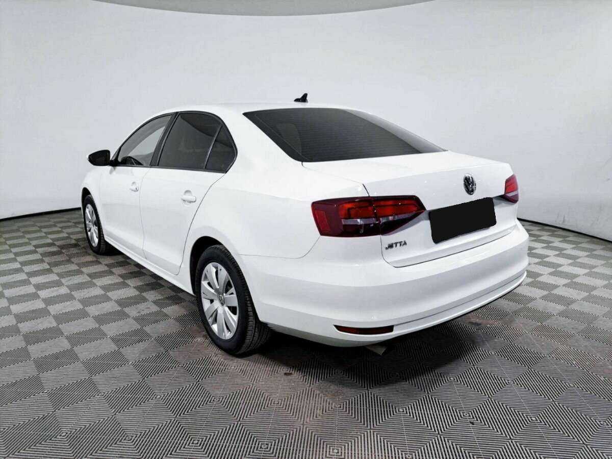 Купить Volkswagen Jetta, 2017, 121 000 км, фото №5