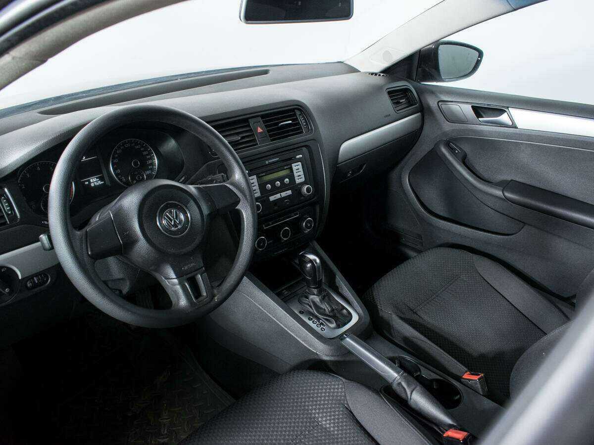 Купить Volkswagen Jetta, 2012, 187 526 км, фото №13