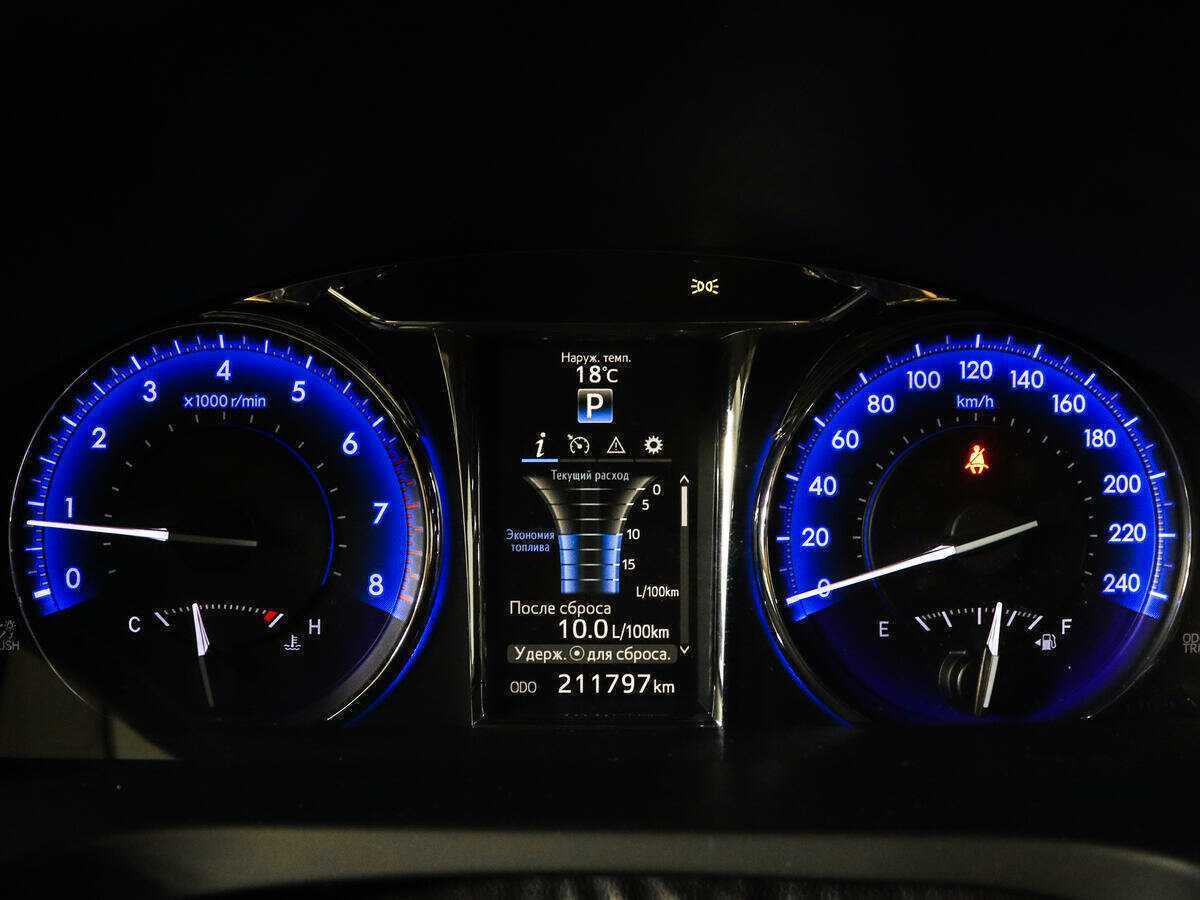 Купить Toyota Camry, 2018, 211 796 км, фото №9