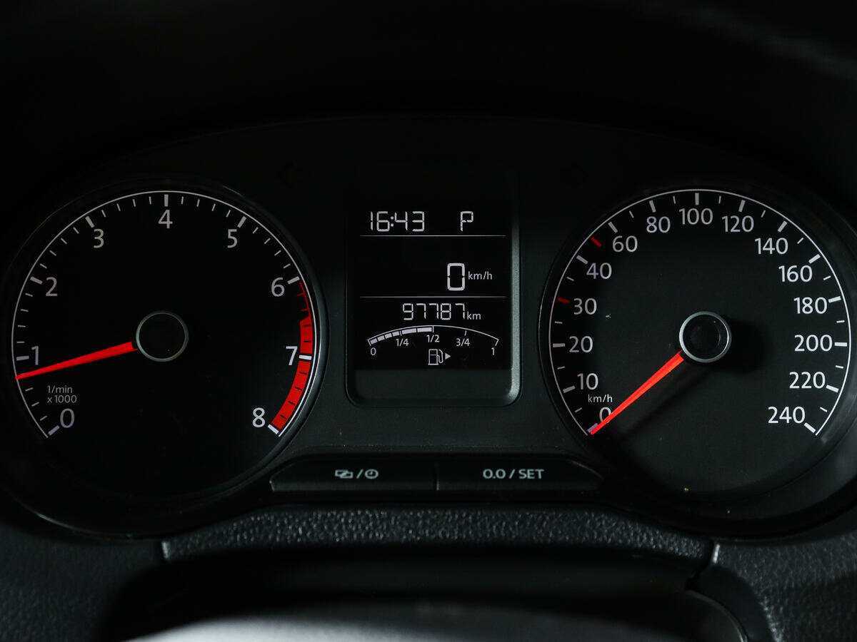 Купить Volkswagen Polo, 2017, 97 759 км, фото №11