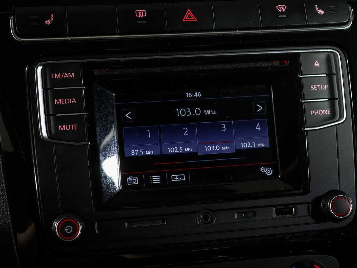 Купить Volkswagen Polo, 2017, 97 759 км, фото №21