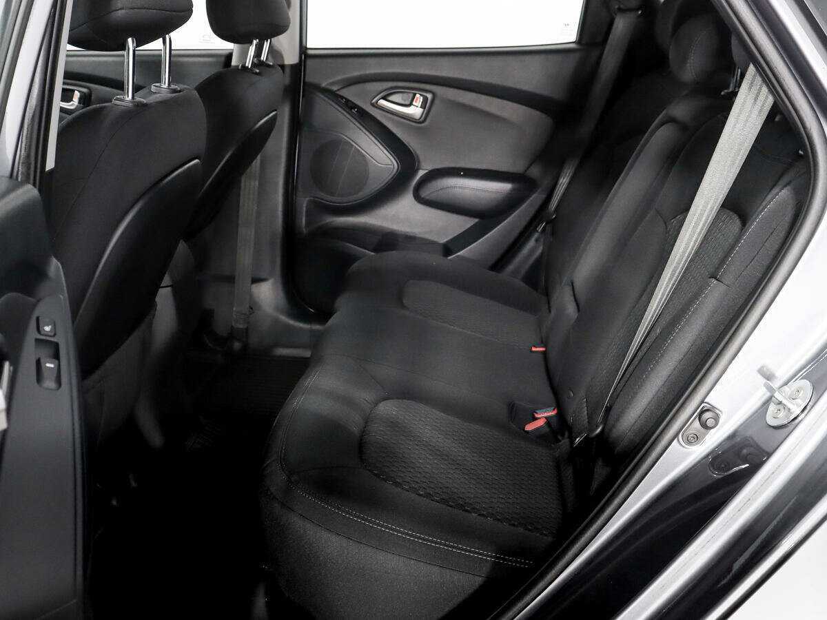 Купить Hyundai ix35, 2012, 107 861 км, фото №7