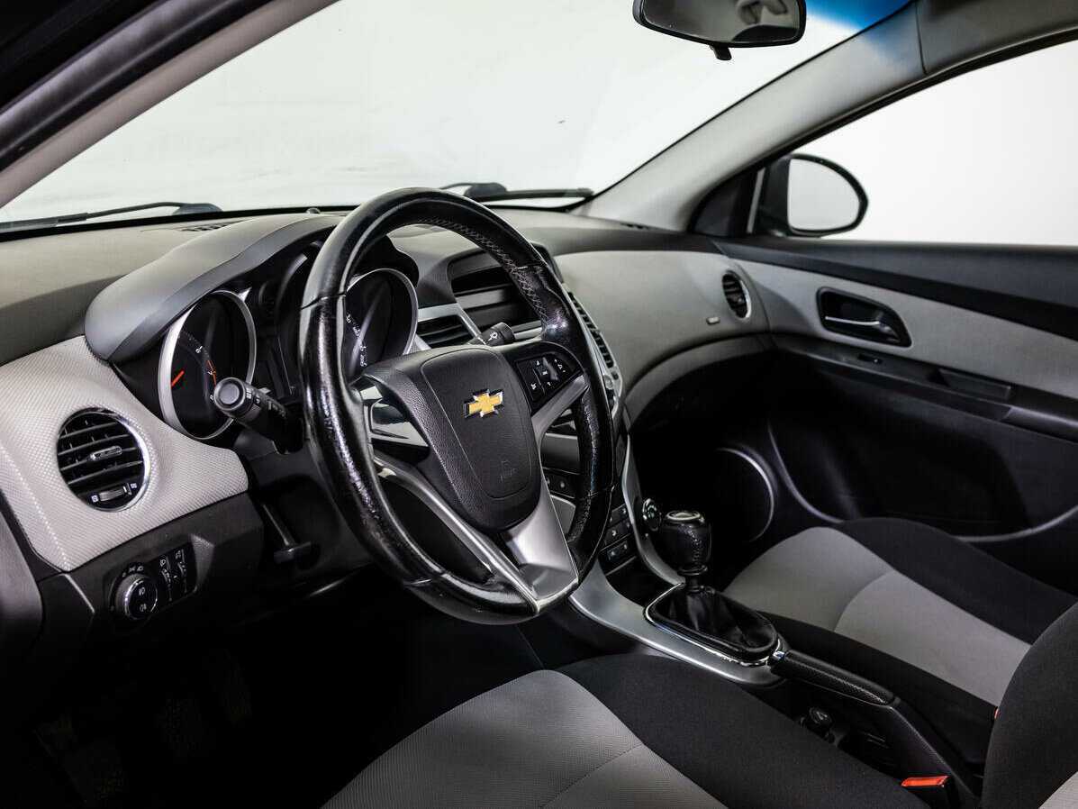 Купить Chevrolet Cruze, 2012, 262 755 км, фото №10