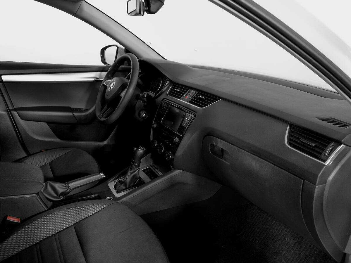 Купить Skoda Octavia, 2019, 156 070 км, фото №9