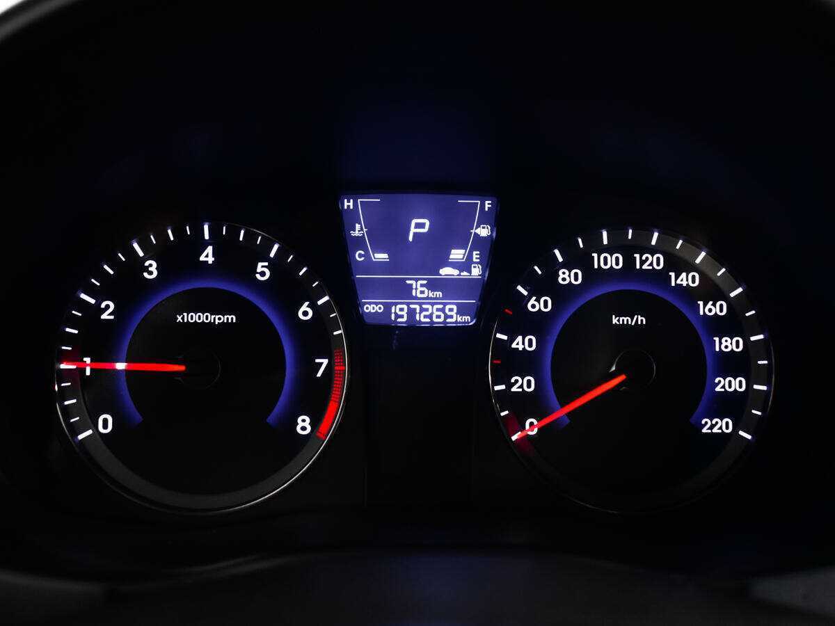 Купить Hyundai Solaris, 2013, 197 267 км, фото №9