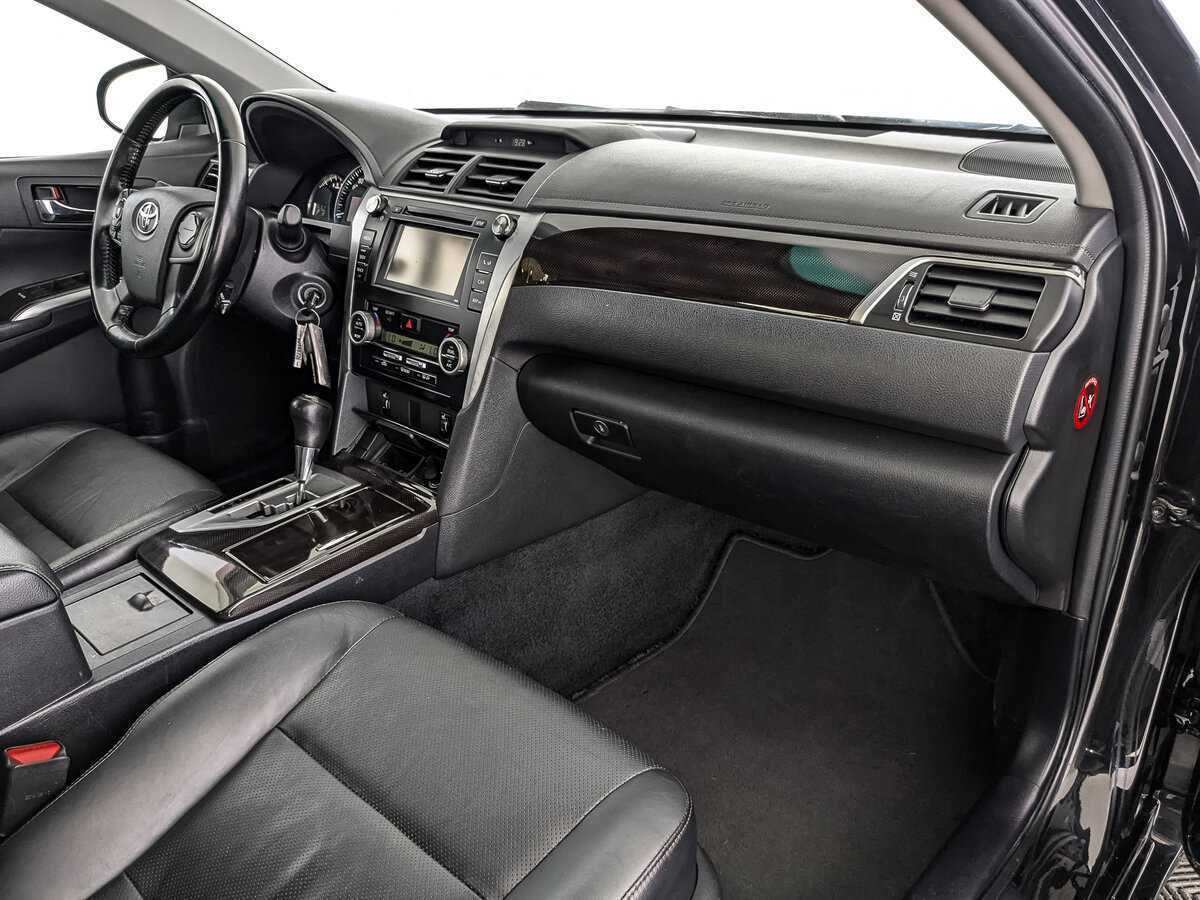Купить Toyota Camry, 2014, 243 585 км, фото №9