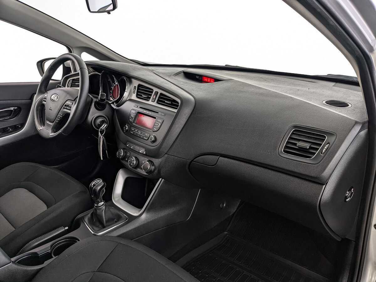 Купить Kia Ceed, 2015, 40 426 км, фото №9