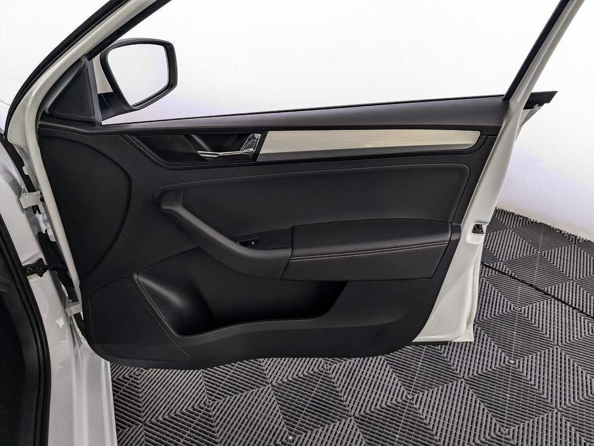 Купить Skoda Rapid, 2019, 33 818 км, фото №21