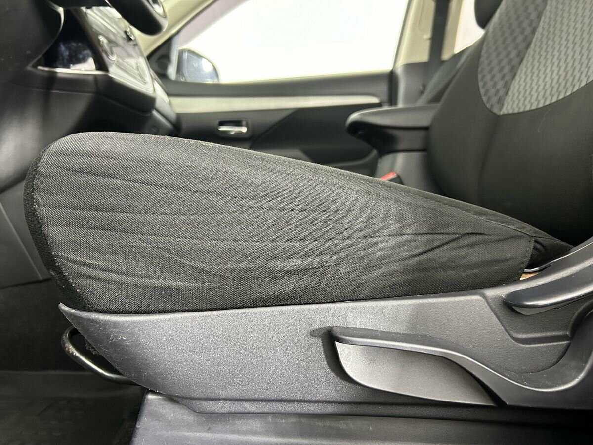 Купить Mitsubishi Outlander, 2015, 204 343 км, фото №9