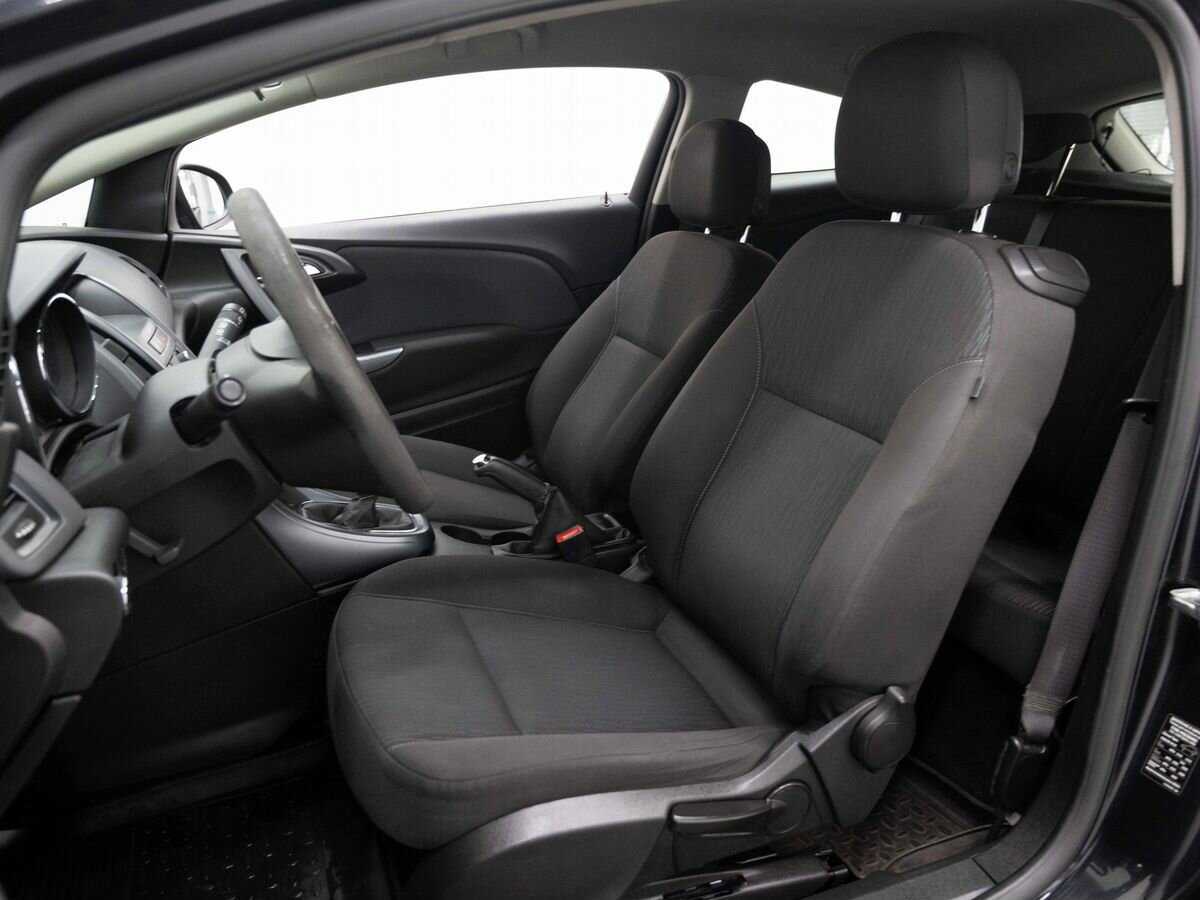 Купить Opel Astra GTC, 2013, 173 534 км, фото №9