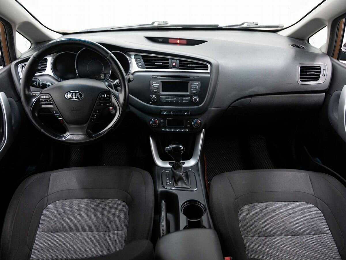 Купить Kia Ceed, 2017, 142 000 км, фото №13