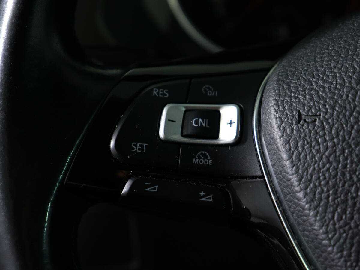 Купить Volkswagen Tiguan, 2017, 68 927 км, фото №19