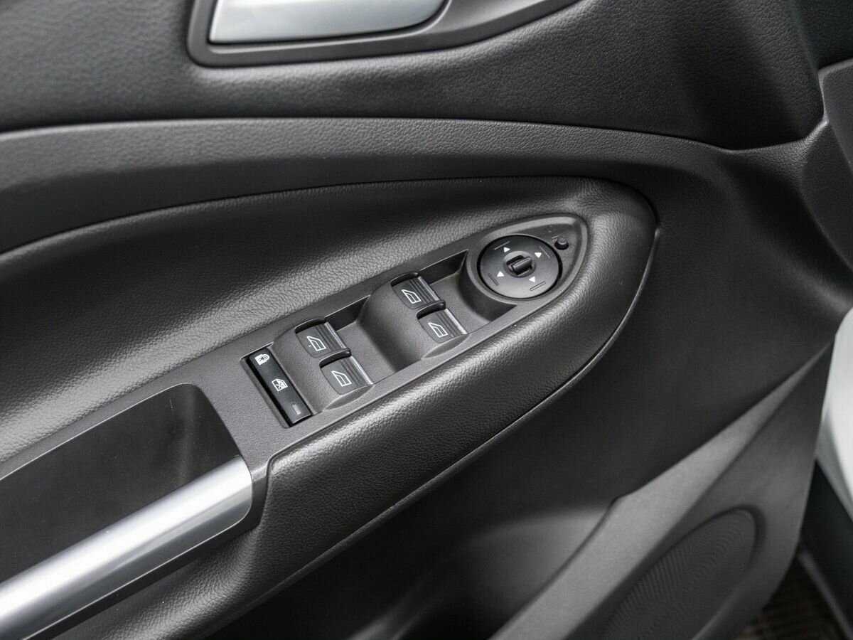 Купить Ford Kuga, 2017, 105 000 км, фото №16