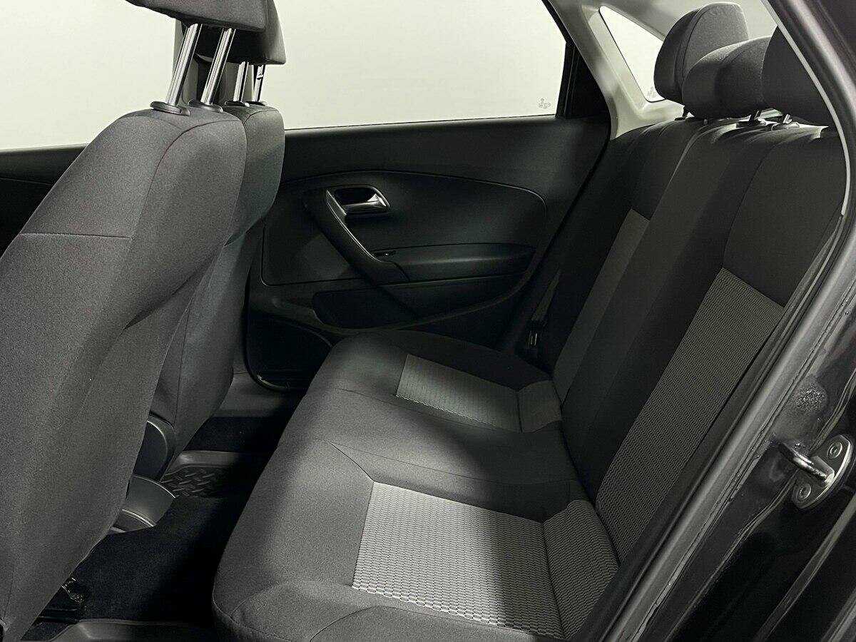 Купить Volkswagen Polo, 2012, 127 205 км, фото №8