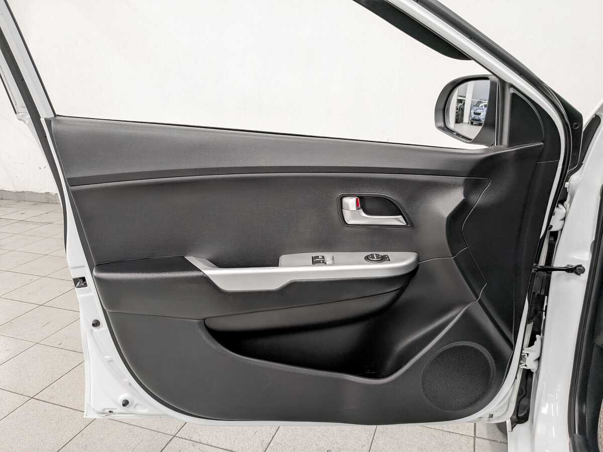 Купить Kia Rio, 2015, 162 188 км, фото №17