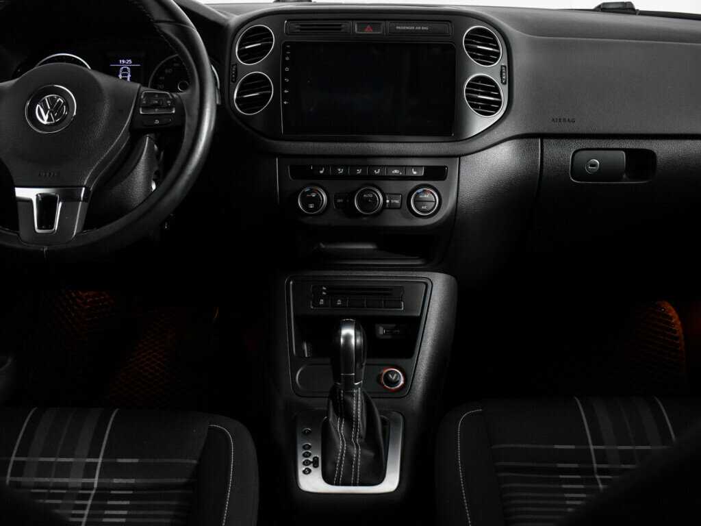 Купить Volkswagen Tiguan, 2016, 106 795 км, фото №14