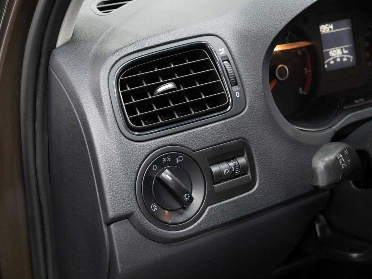 Купить Volkswagen Polo, 2016, 149 000 км, фото №18