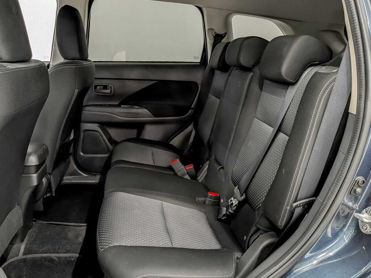 Купить Mitsubishi Outlander, 2017, 168 002 км, фото №12