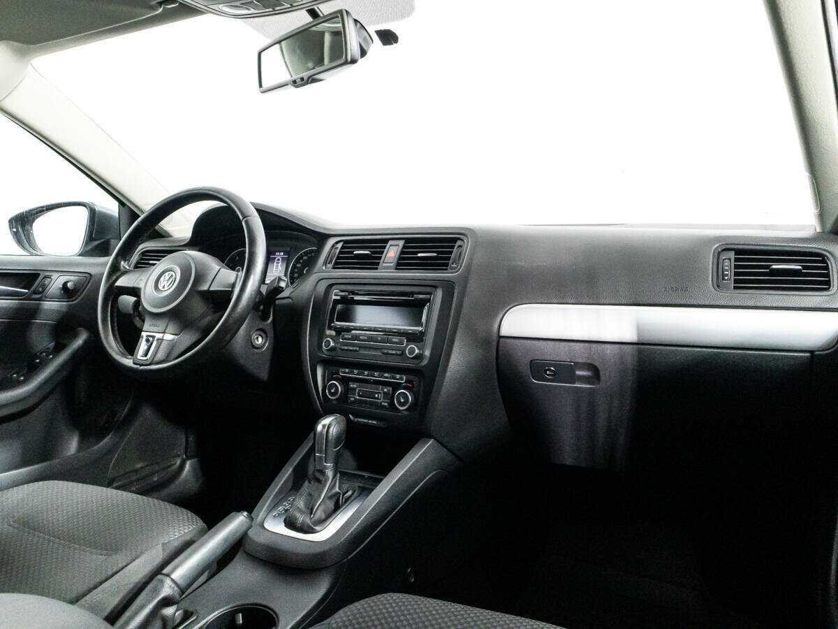 Купить Volkswagen Jetta, 2012, 180 622 км, фото №9