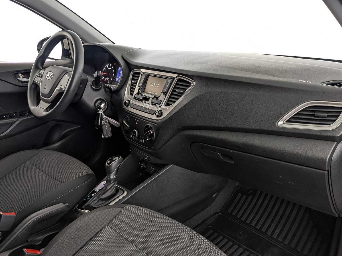 Купить Hyundai Solaris, 2019, 62 670 км, фото №13