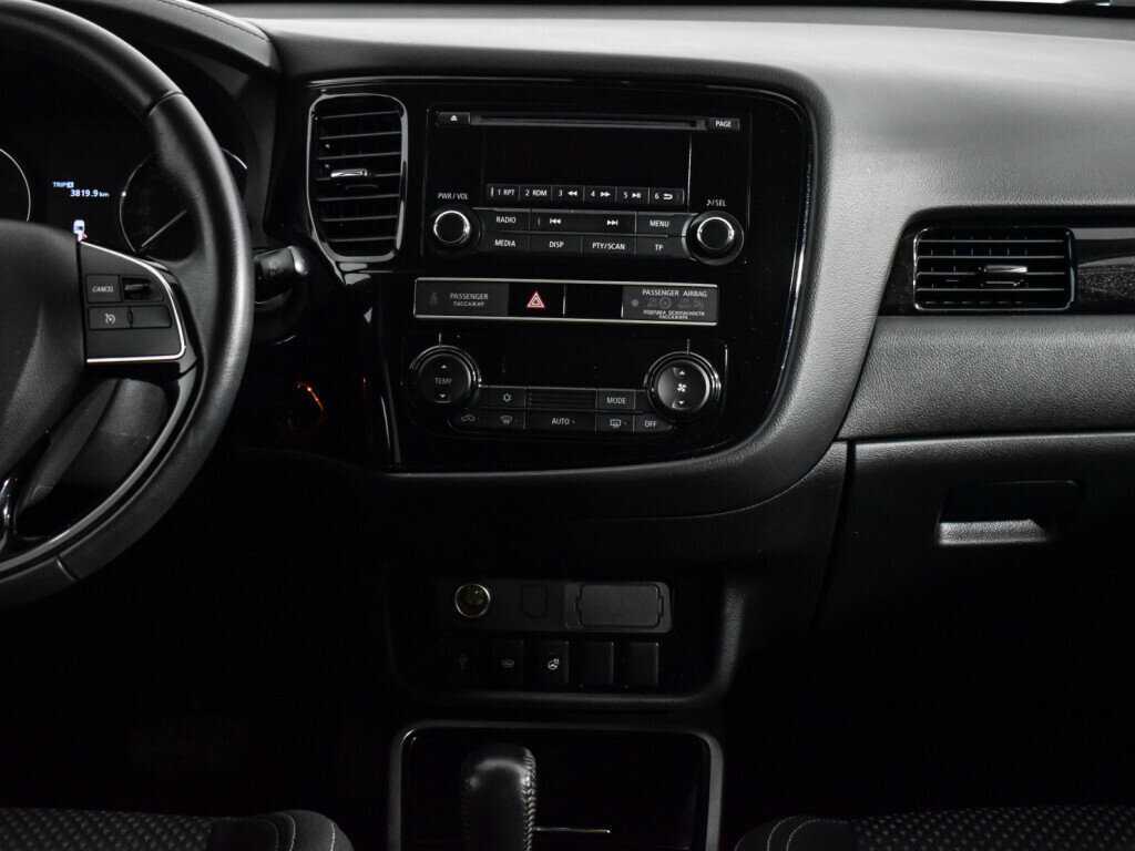 Купить Mitsubishi Outlander, 2019, 87 000 км, фото №15