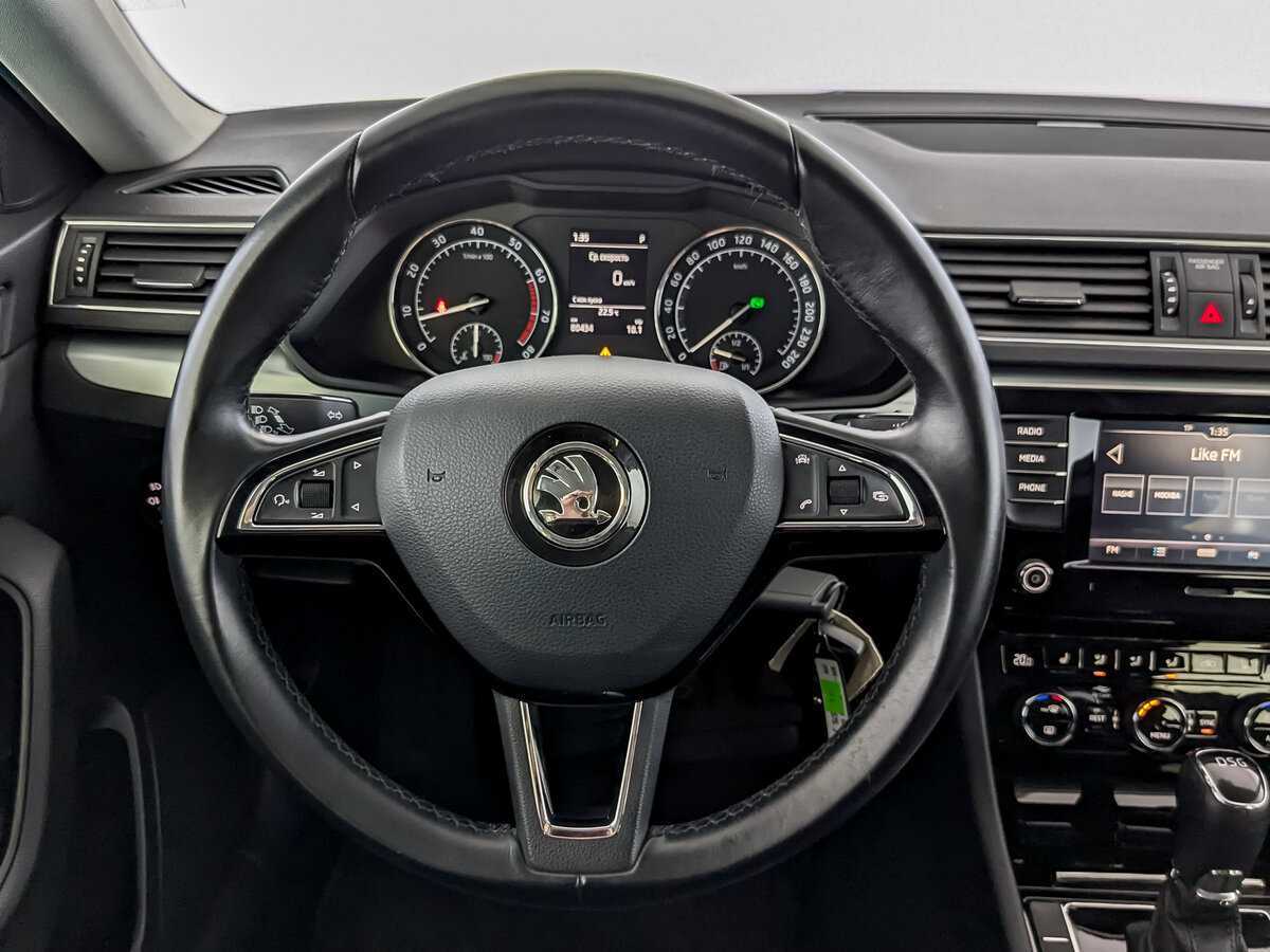 Купить Skoda Superb, 2018, 80 419 км, фото №19