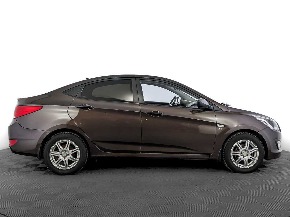 Купить Hyundai Solaris, 2016, 84 783 км, фото №4