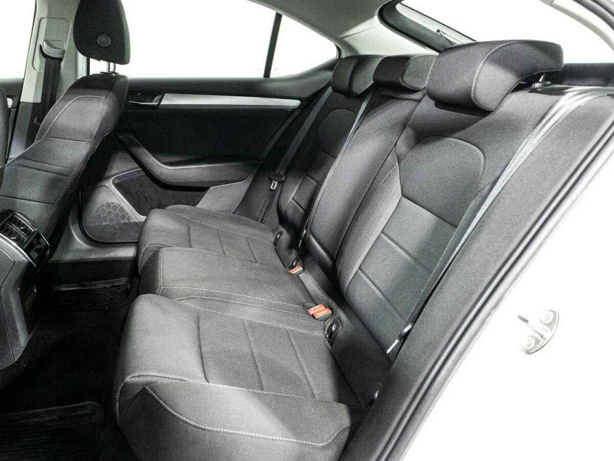 Купить Skoda Superb, 2016, 67 620 км, фото №10