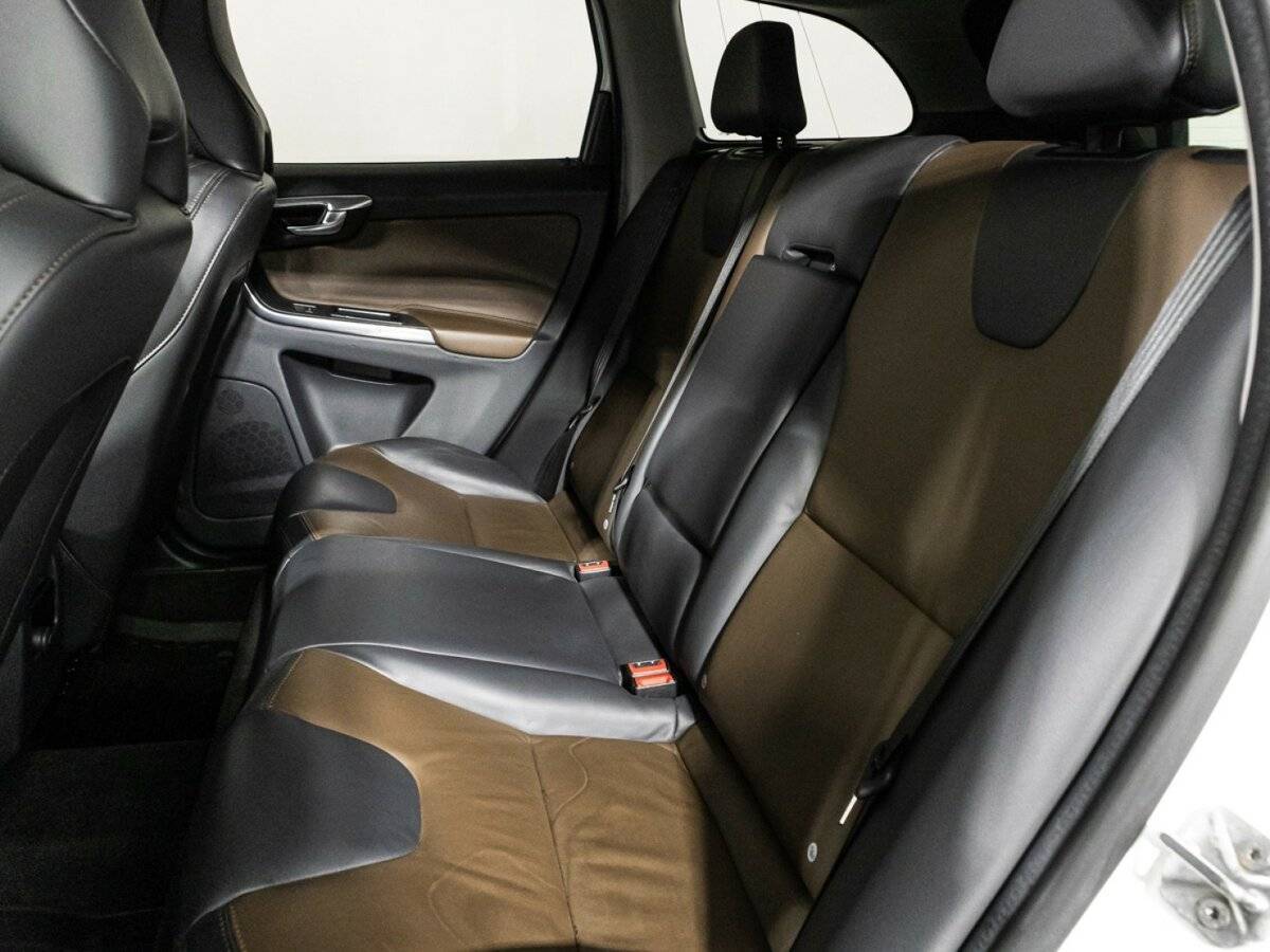 Купить Volvo XC60, 2014, 131 343 км, фото №11