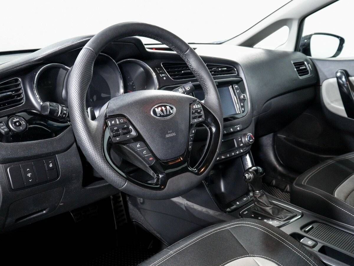 Купить Kia Ceed, 2013, 204 979 км, фото №8