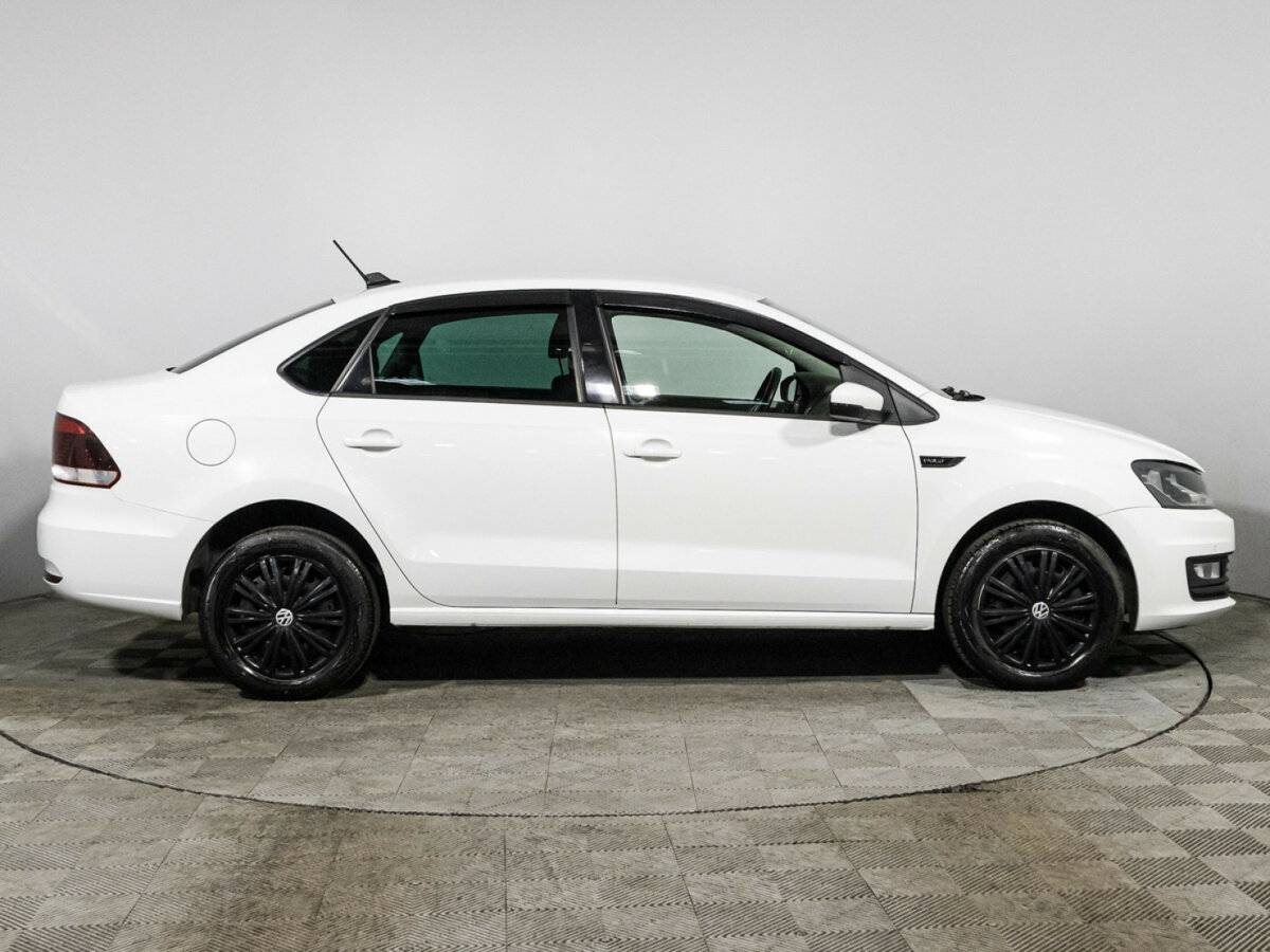 Купить Volkswagen Polo, 2018, 89 933 км, фото №4