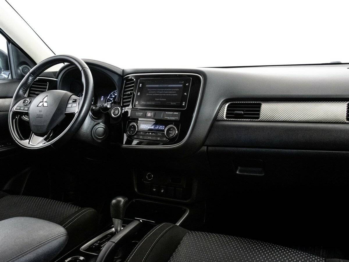 Купить Mitsubishi Outlander, 2018, 127 154 км, фото №9