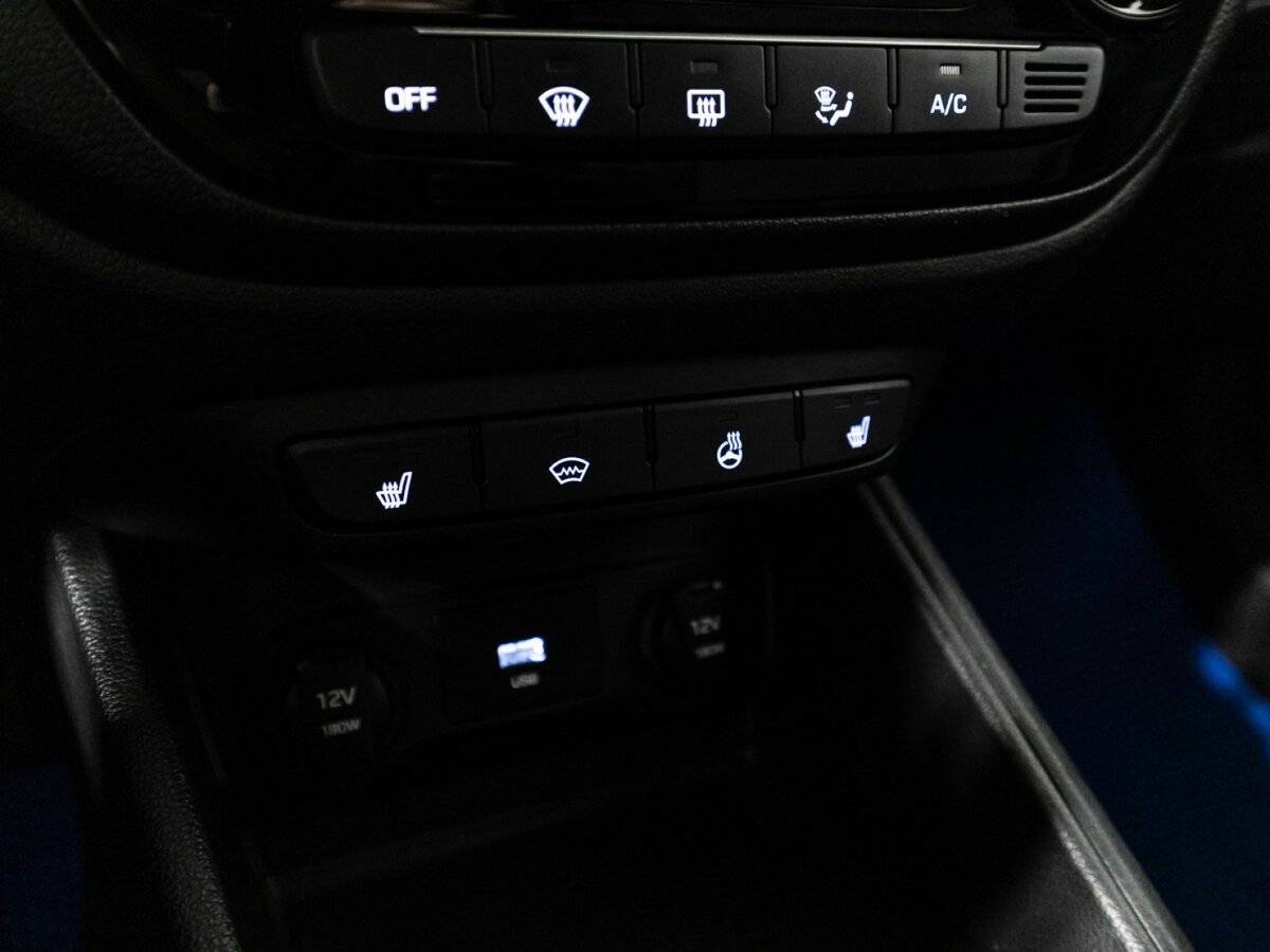 Купить Hyundai Solaris, 2020, 76 169 км, фото №17