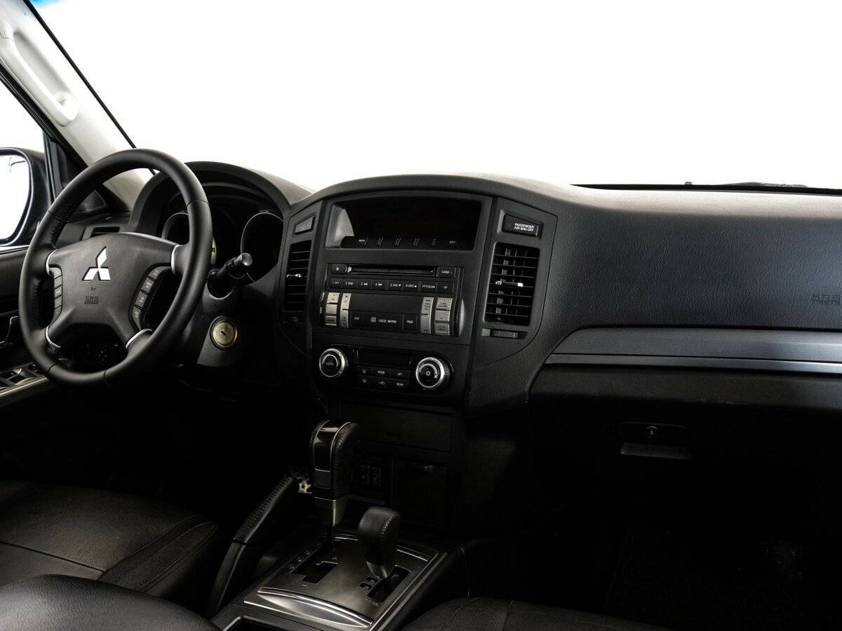 Купить Mitsubishi Pajero, 2012, 206 007 км, фото №9