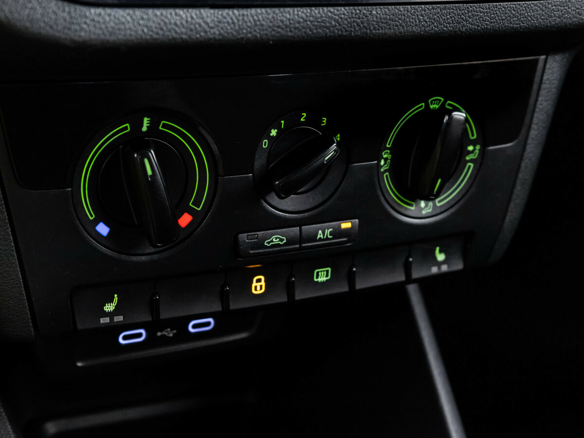 Купить Skoda Rapid II, 2020, 103 207 км, фото №12